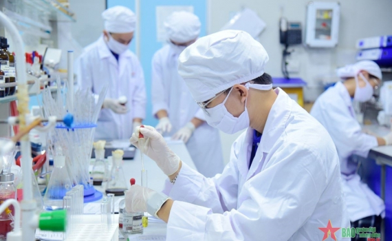 Th&iacute; điểm ch&iacute;nh s&aacute;ch hỗ trợ đầu tư trong lĩnh vực c&ocirc;ng nghệ cao