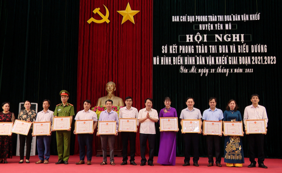 Y&ecirc;n M&ocirc;, Nho Quan sơ kết phong tr&agrave;o thi đua D&acirc;n vận kh&eacute;o giai đoạn 2021-2023