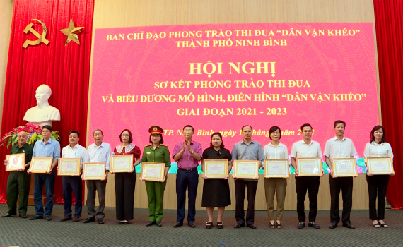 TP Ninh B&igrave;nh sơ kết phong tr&agrave;o thi đua &ldquo;D&acirc;n vận kh&eacute;o&rdquo; giai đoạn 2021-2023