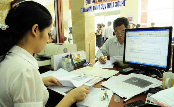 B&atilde;i bỏ 10 Th&ocirc;ng tư về tuyển dụng, n&acirc;ng ngạch c&ocirc;ng chức, thăng hạng vi&ecirc;n chức