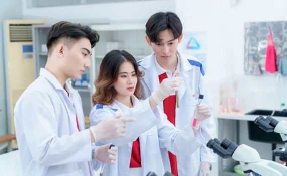 Những ng&agrave;nh học n&agrave;o được miễn học ph&iacute;?