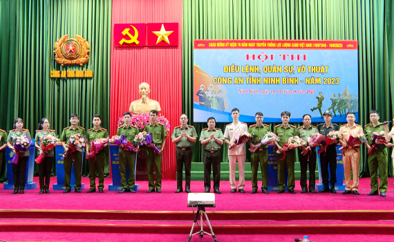 Hội thi điều lệnh, qu&acirc;n sự, v&otilde; thuật C&ocirc;ng an tỉnh năm 2023