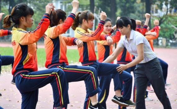 N&acirc;ng cao chất lượng gi&aacute;o dục thể chất v&agrave; y tế trường học năm học 2023-2024