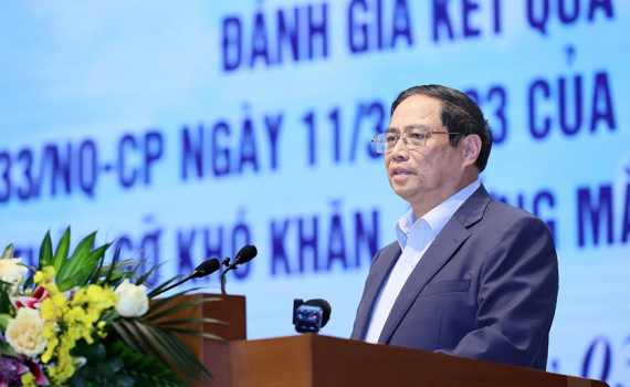 Thủ tướng Phạm Minh Ch&iacute;nh chủ tr&igrave; Hội nghị th&aacute;o gỡ kh&oacute; khăn, vướng mắc cho thị trường bất động sản