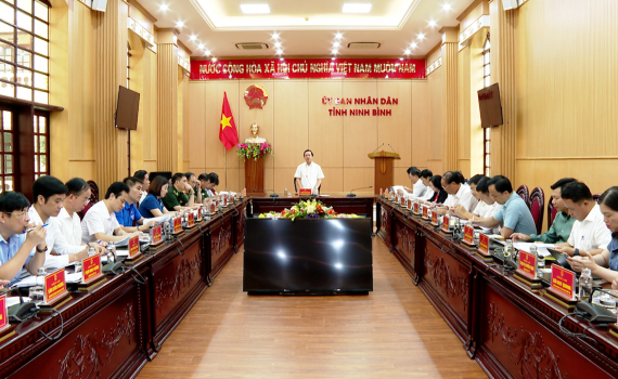 UBND tỉnh tổ chức hội nghị phi&ecirc;n thường kỳ triển khai nhiệm vụ trọng t&acirc;m th&aacute;ng 8/2023