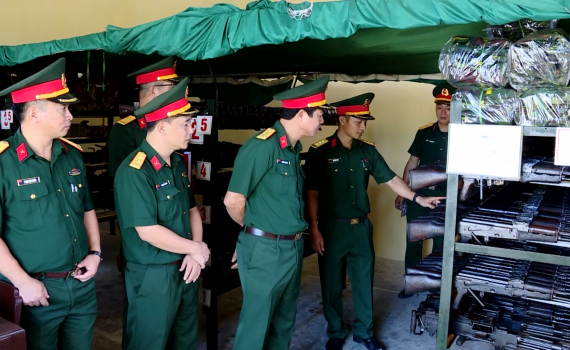 Bộ CHQS tỉnh kiểm tra c&ocirc;ng t&aacute;c sẵn s&agrave;ng chiến đấu 