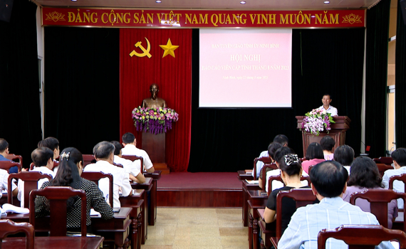 Hội nghị B&aacute;o c&aacute;o vi&ecirc;n cấp tỉnh th&aacute;ng 8/2023