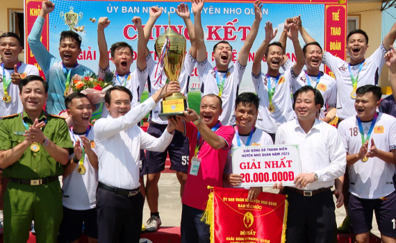 Bế mạc Giải b&oacute;ng đ&aacute; thanh ni&ecirc;n huyện Nho Quan