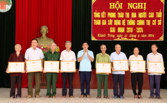 Kh&aacute;nh Trung tổng kết phong tr&agrave;o Người cao tuổi tham gia x&acirc;y dựng hệ thống ch&iacute;nh trị cơ sở
