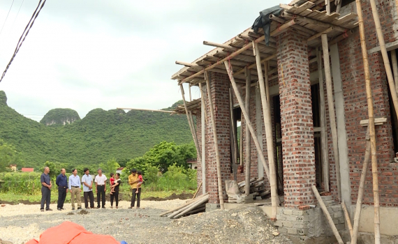 Tam Điệp quan t&acirc;m x&acirc;y mới, sửa chữa nh&agrave; cho hộ kh&oacute; khăn