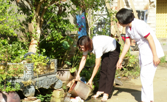 Ng&agrave;nh Y tế tỉnh Ninh B&igrave;nh gi&aacute;m s&aacute;t c&aacute;c ổ dịch sốt xuất huyết