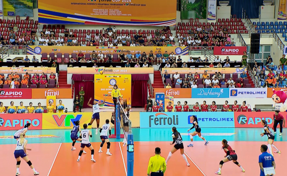 CLB Expressway xếp thứ nhất bảng A Giải b&oacute;ng chuyền nữ quốc tế VTV Cup 2024