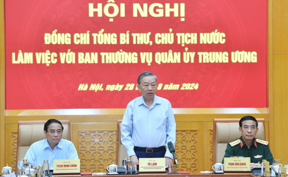 Tổng B&iacute; thư, Chủ tịch nước T&ocirc; L&acirc;m l&agrave;m việc với Ban Thường vụ Qu&acirc;n ủy Trung ương