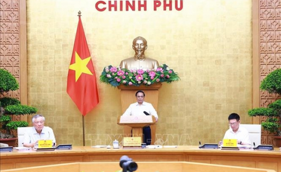Thủ tướng Phạm Minh Ch&iacute;nh: Ch&iacute;nh s&aacute;ch ph&aacute;p luật phải kh&aacute;i qu&aacute;t, ngắn gọn, cụ thể, đi thẳng vấn đề