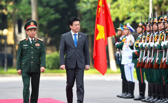 Đại tướng Phan Văn Giang chủ tr&igrave; lễ đ&oacute;n Bộ trưởng Bộ Quốc ph&ograve;ng Nhật Bản