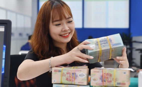 L&atilde;i suất huy động tăng nhẹ