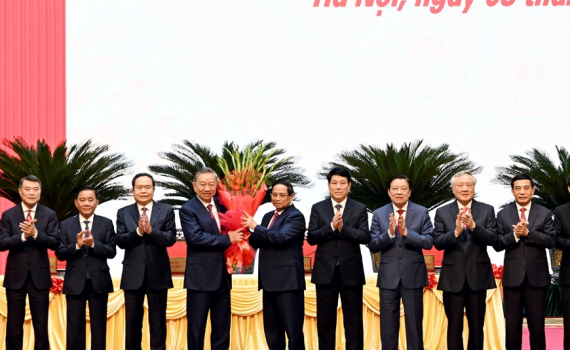Đồng ch&iacute; T&ocirc; L&acirc;m được bầu giữ chức Tổng B&iacute; thư Ban Chấp h&agrave;nh Trung ương Đảng Cộng sản Việt Nam