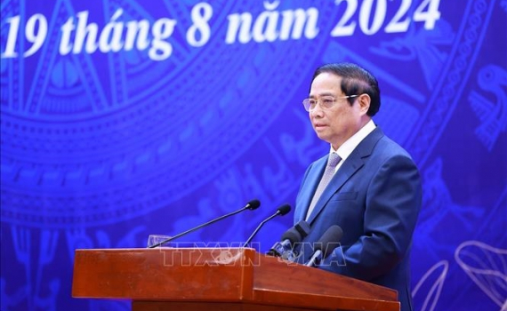 Thủ tướng Phạm Minh Ch&iacute;nh: Quan t&acirc;m gi&aacute;o dục đ&agrave;o tạo để tạo động lực ph&aacute;t triển đất nước nhanh v&agrave; bền vững