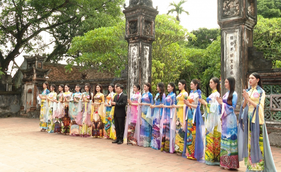 Cuộc thi Người đẹp Hoa Lư - Lan tỏa vẻ đẹp di sản Tr&agrave;ng An