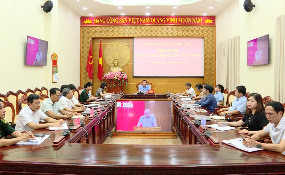 Hội nghị B&aacute;o c&aacute;o vi&ecirc;n Trung ương th&aacute;ng 8/2024