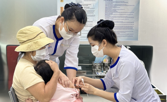 Bộ Y tế đề nghị c&aacute;c địa phương triển khai ph&ograve;ng, chống dịch trong m&ugrave;a tựu trường