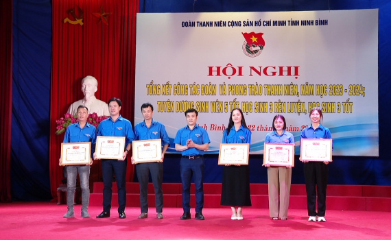 Tổng kết c&ocirc;ng t&aacute;c Đo&agrave;n v&agrave; phong tr&agrave;o thanh ni&ecirc;n trường học năm học 2023 - 2024