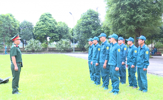 Khai mạc huấn luyện d&acirc;n qu&acirc;n binh chủng huyện Nho Quan