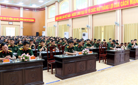 Bộ CHQS tỉnh tổ chức học tập c&aacute;c chuy&ecirc;n đề phổ biến gi&aacute;o dục ph&aacute;p luật