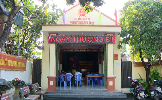 Thực h&agrave;nh d&acirc;n chủ theo chỉ dẫn của B&aacute;c