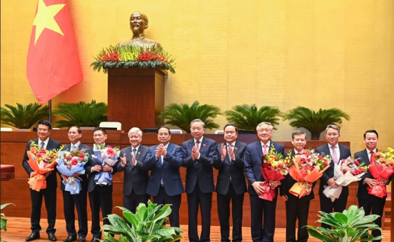 Quốc hội ph&ecirc; chuẩn bổ nhiệm Bộ trưởng Bộ T&agrave;i nguy&ecirc;n v&agrave; M&ocirc;i trường, Bộ Tư ph&aacute;p