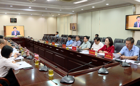 Chất vấn v&agrave; trả lời chất vấn việc thực hiện c&aacute;c nghị quyết của Ủy ban Thường vụ Quốc hội