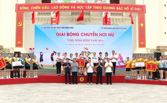 Giải b&oacute;ng chuyền hơi nữ tỉnh Ninh B&igrave;nh năm 2024