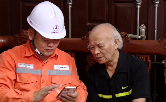 Điện lực Ninh B&igrave;nh: Triển khai bỏ điểm thu tiền điện từ th&aacute;ng 9/2024