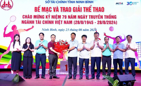 Trao Giải thể thao ch&agrave;o mừng kỷ niệm 79 năm ng&agrave;y truyền thống ng&agrave;nh T&agrave;i ch&iacute;nh