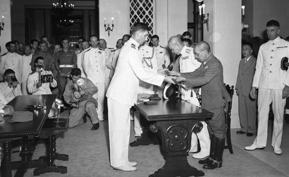 X&aacute;c định đ&uacute;ng đối tượng t&aacute;c chiến trong C&aacute;ch mạng Th&aacute;ng T&aacute;m năm 1945