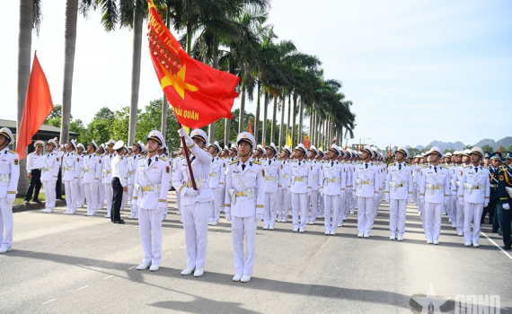 Gần 16.000 c&aacute;n bộ, chiến sĩ v&agrave; nhiều vũ kh&iacute; hiện đại tổng hợp luyện lần thứ hai