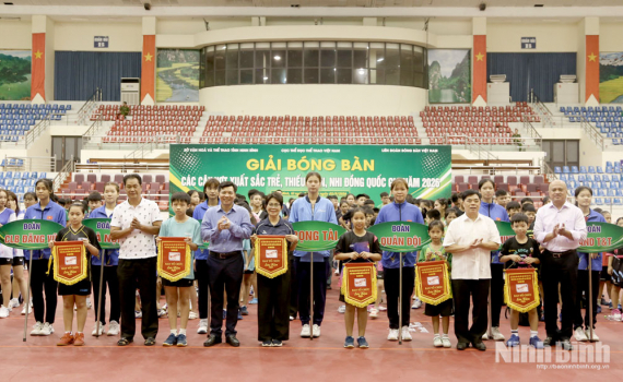 Khai mạc Giải B&oacute;ng b&agrave;n c&aacute;c c&acirc;y vợt xuất sắc trẻ, thiếu ni&ecirc;n, nhi đồng quốc gia năm 2026