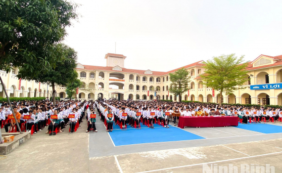 Trường THPT Kim Sơn B ch&iacute;nh thức mang t&ecirc;n Trường THPT Trần Đại Quang từ ng&agrave;y 1/9/2026