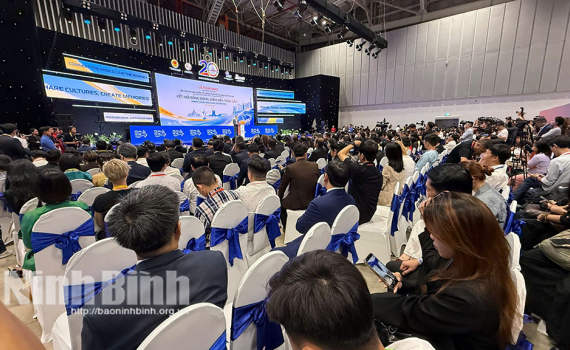 Ninh B&igrave;nh: mang "Tuyệt sắc miền Cố đ&ocirc;" quảng b&aacute; tại ITE HCMC 2026