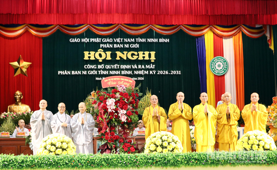 C&ocirc;ng bố Quyết định v&agrave; ra mắt Ph&acirc;n ban Ni giới Gi&aacute;o hội Phật gi&aacute;o Việt Nam tỉnh Ninh B&igrave;nh