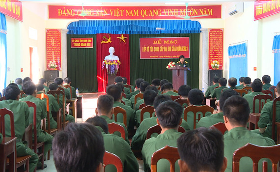 Bộ CHQS tỉnh bế mạc lớp bổ t&uacute;c sĩ quan dự bị cấp Đại đội