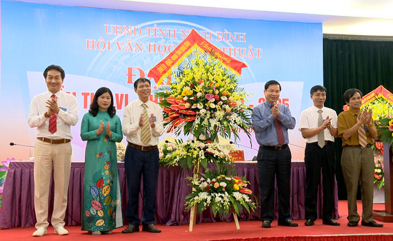 Đại hội Hội Văn học Nghệ thuật Ninh B&igrave;nh lần thứ VI