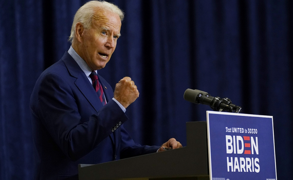 &Ocirc;ng Biden dẫn trước Tổng thống Trump ở 4 bang chiến địa