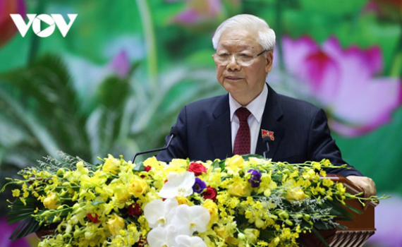Qu&acirc;n đội đặt dưới sự l&atilde;nh đạo "tuyệt đối, trực tiếp về mọi mặt" của Đảng