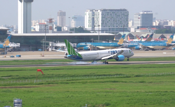 Việt Nam nối lại một số đường bay quốc tế thường lệ