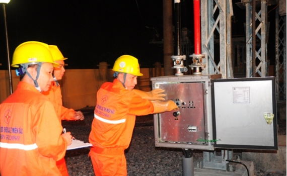 Điện lực Miền Bắc giảm tỉ lệ tổn thất điện năng xuống c&ograve;n 4,58%