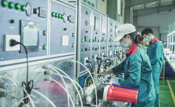 Chủ động phục hồi kinh tế theo lộ tr&igrave;nh, c&oacute; kiểm so&aacute;t