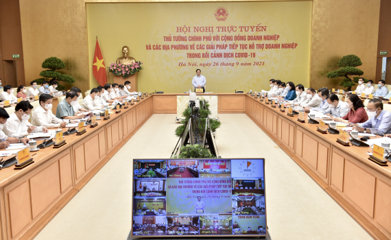 Thủ tướng chủ tr&igrave; Hội nghị trực tuyến về c&aacute;c giải ph&aacute;p tiếp tục hỗ trợ doanh nghiệp