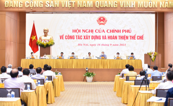 Thủ tướng Phạm Minh Ch&iacute;nh chủ tr&igrave; Hội nghị to&agrave;n quốc về x&acirc;y dựng v&agrave; ho&agrave;n thiện thể chế