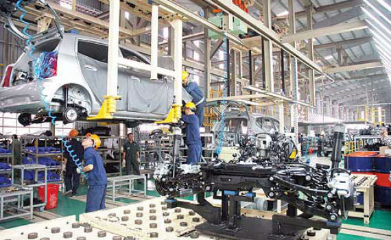 Xử l&yacute; kiến nghị về gia hạn nộp thuế, giảm lệ ph&iacute; trước bạ &ocirc; t&ocirc; sản xuất, lắp r&aacute;p trong nước
